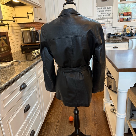 BC INTERNATIONAL WEAR - Black Leather Women's Trench Coat - Size Medium - Picture 4 of 6